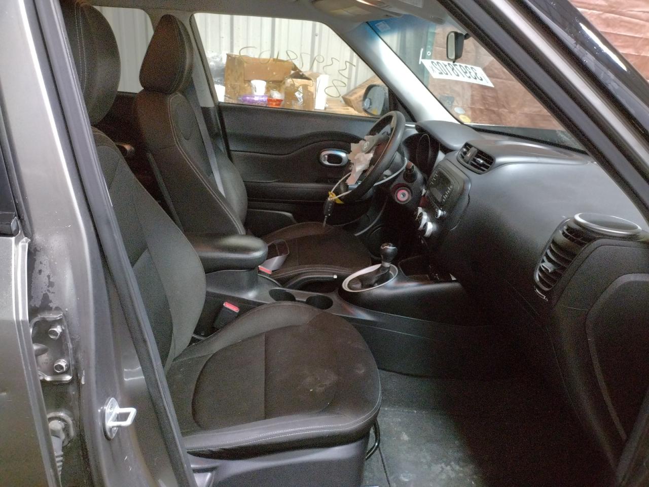 Photo 5 from auction – 2016 KIA SOUL with VIN KNDJN2A26G7267338