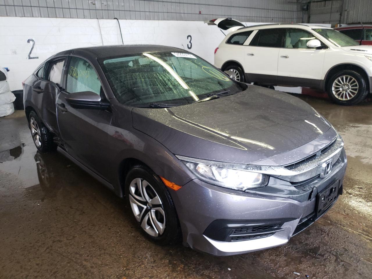Photo 1 from auction – 2016 HONDA CIVIC LX with VIN 19XFC2F57GE224609