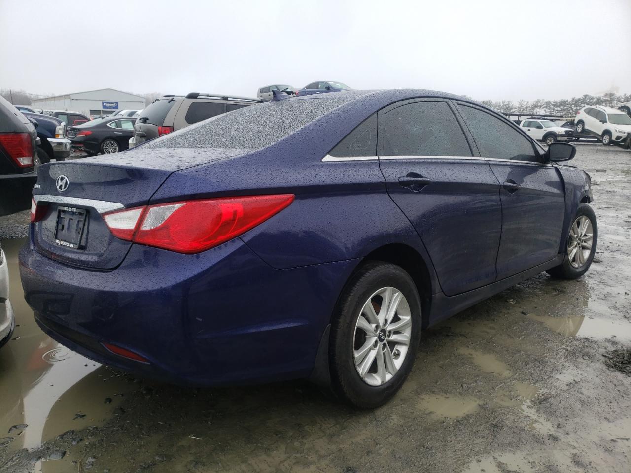 Photo 4 from auction – 2012 HYUNDAI SONATA GLS with VIN 5NPEB4AC4CH398529