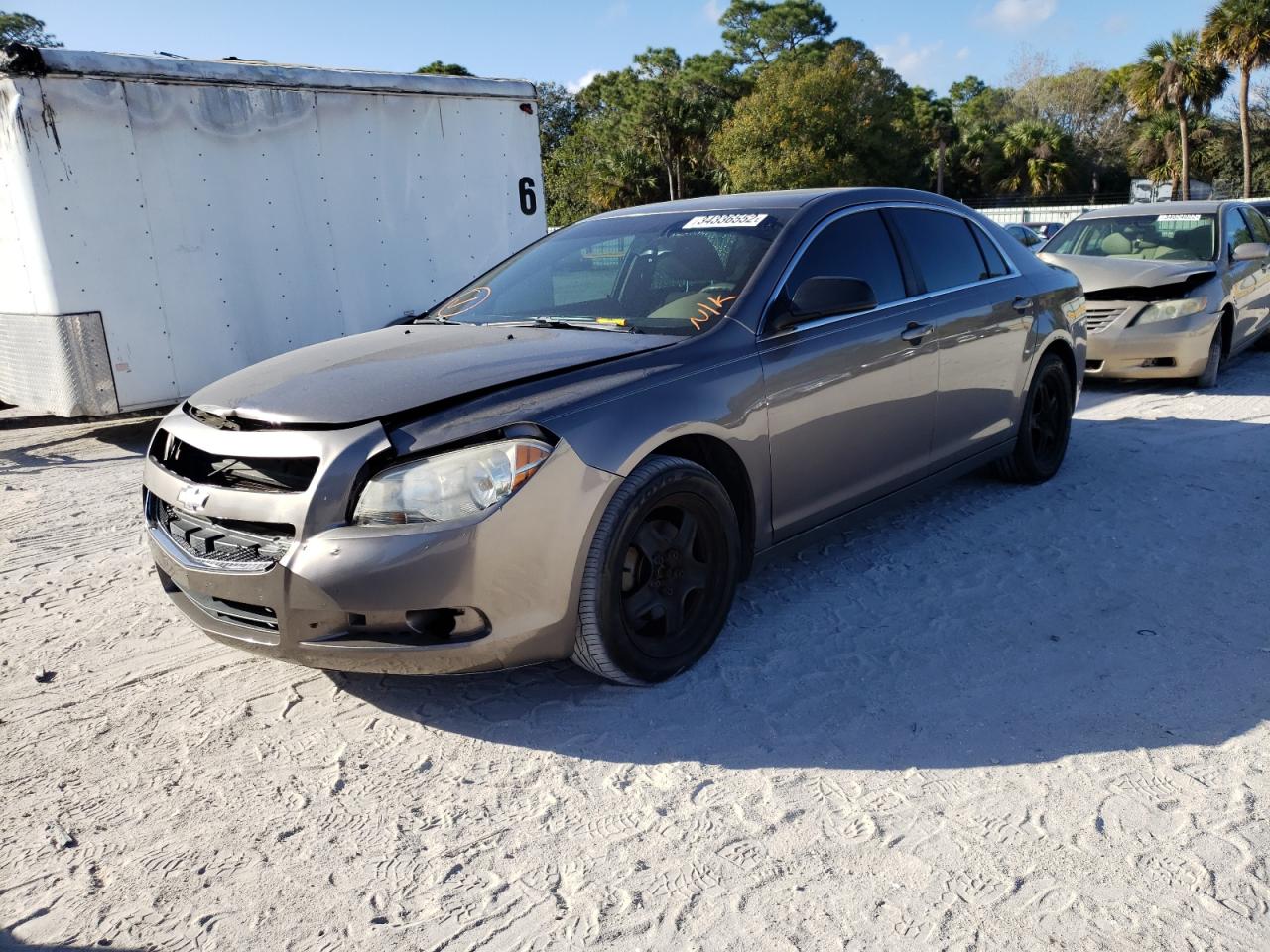 Photo 2 from auction – 2010 CHEVROLET MALIBU LS with VIN 1G1ZB5EB6AF237186