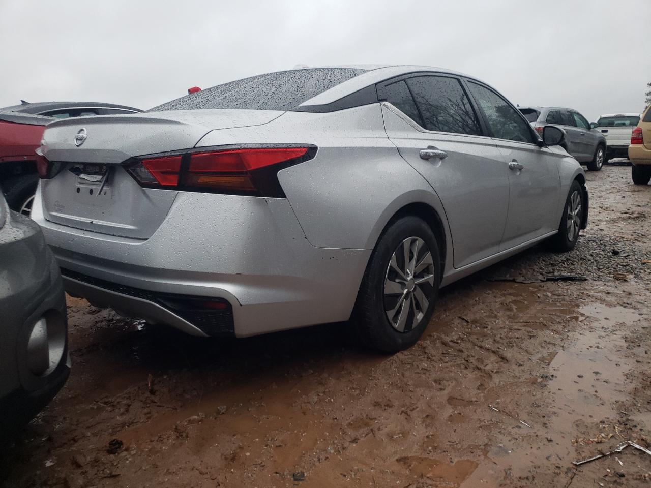 Photo 4 from auction – 2019 NISSAN ALTIMA S with VIN 1N4BL4BV9KC169456