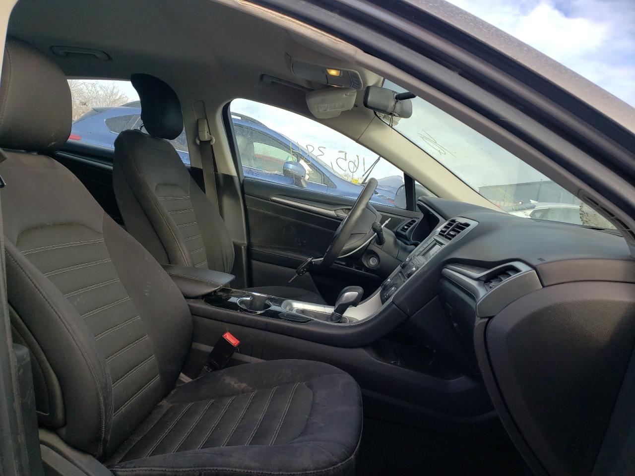 Photo 5 from auction – 2014 FORD FUSION SE with VIN 3FA6P0H73ER196374