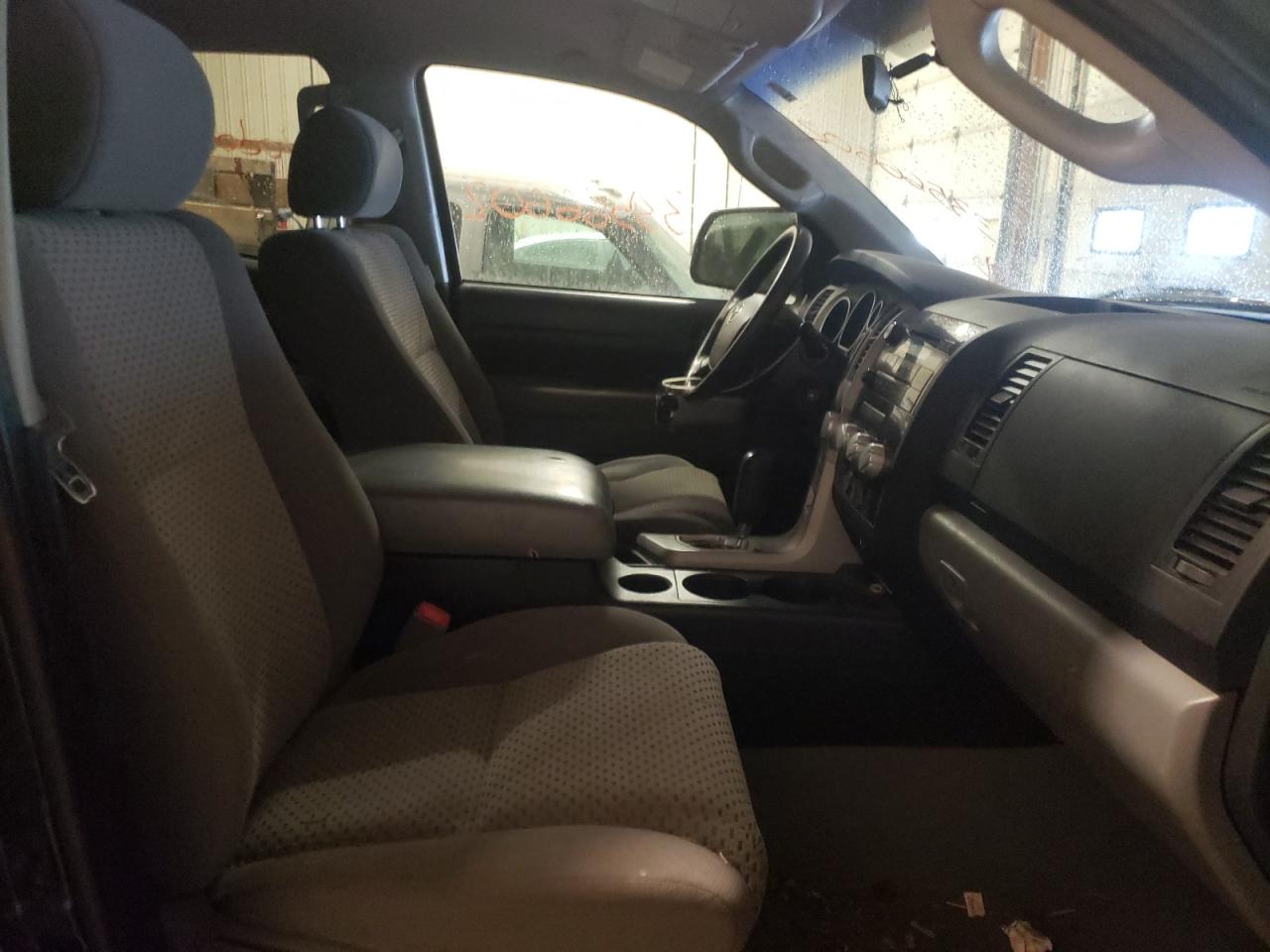 Photo 5 from auction – 2008 TOYOTA TUNDRA DOU with VIN 5TBBV54148S522562
