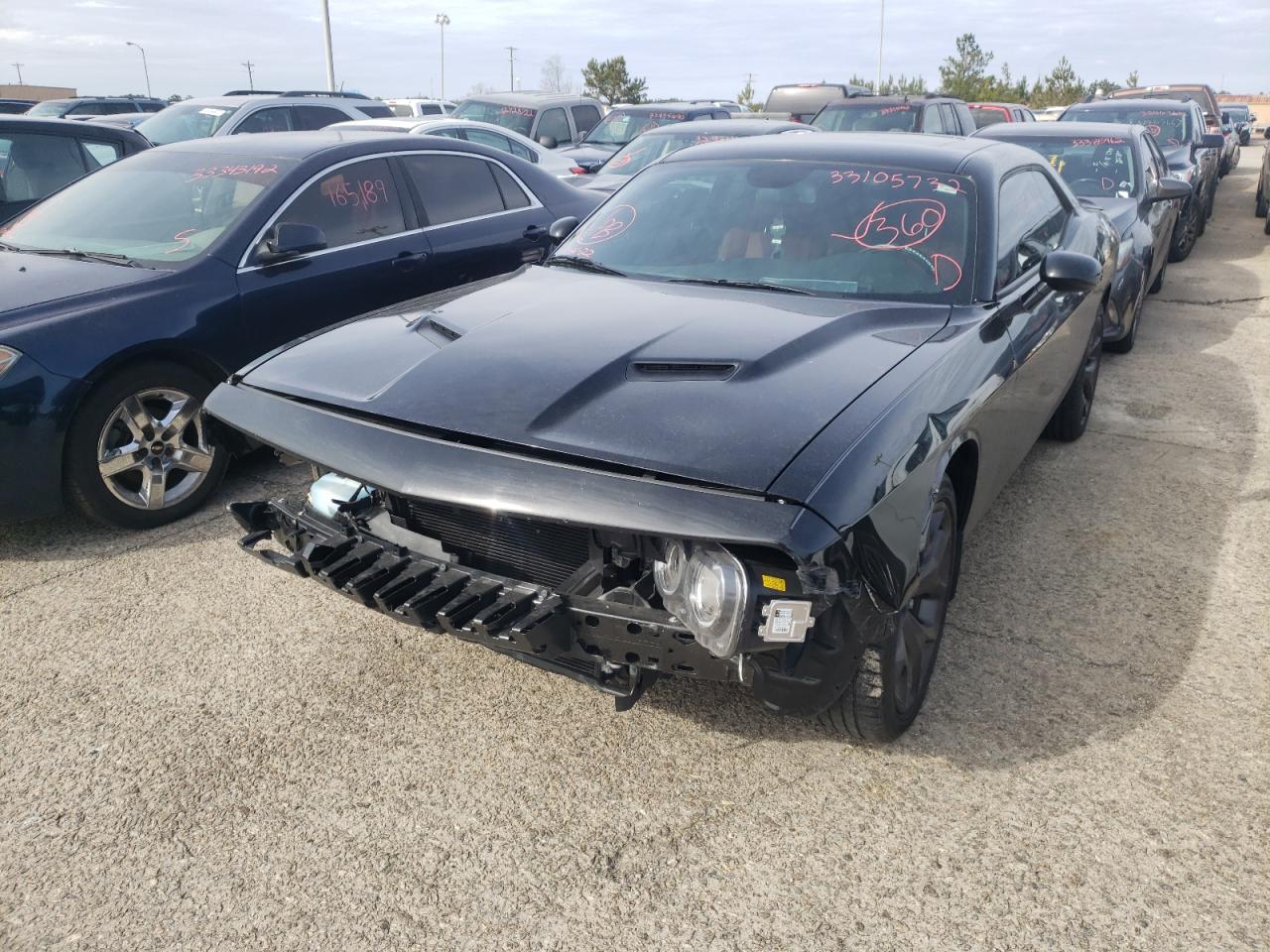 Photo 2 from auction – 2019 DODGE CHALLENGER with VIN 2C3CDZAG3KH677791