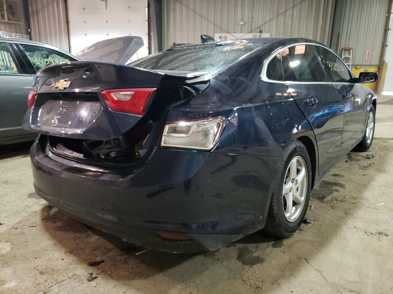 Photo 4 from auction – 2018 CHEVROLET MALIBU LS with VIN 1G1ZB5ST4JF104570
