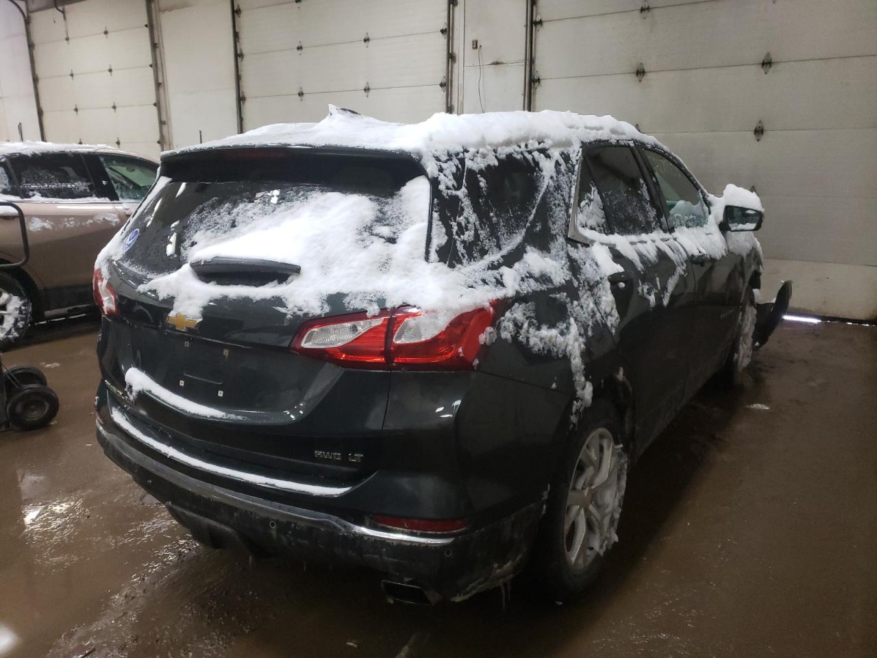 Photo 4 from auction – 2018 CHEVROLET EQUINOX LT with VIN 3GNAXTEX5JS616088