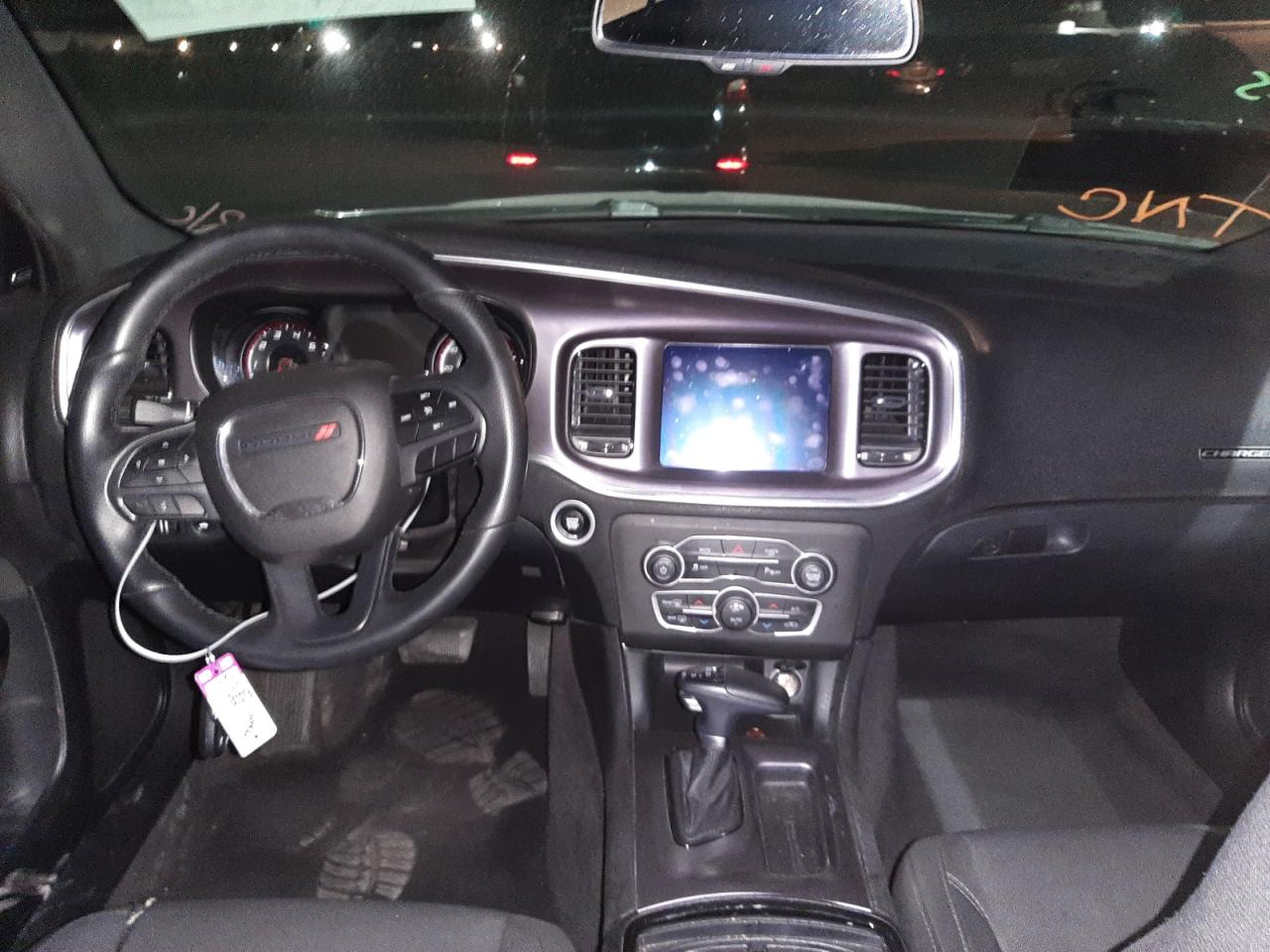 Photo 9 from auction – 2018 DODGE CHARGER SX with VIN 2C3CDXHG7JH179313