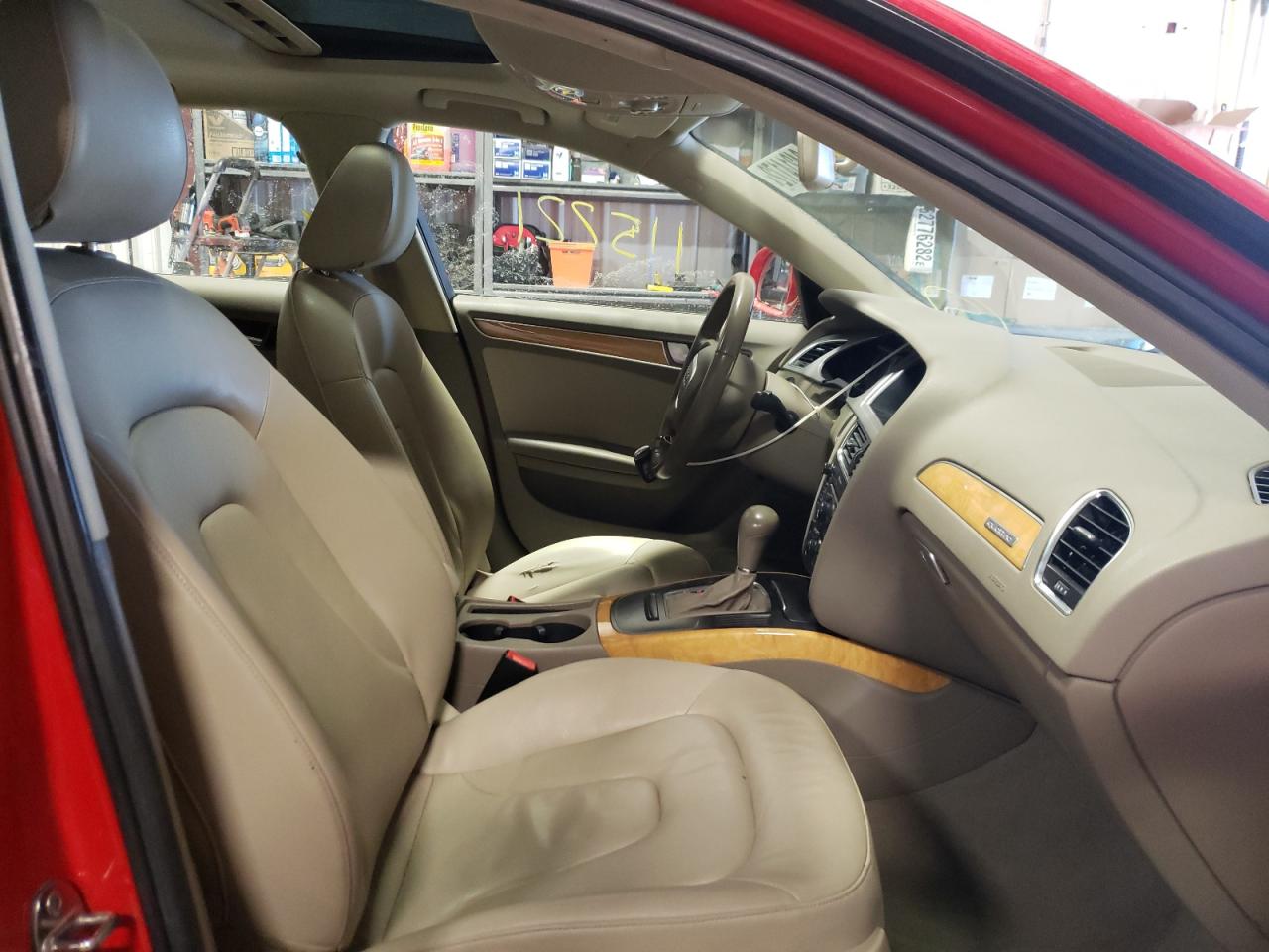 Photo 5 from auction – 2009 AUDI A4 2.0T QU with VIN WAULF78K59N038167