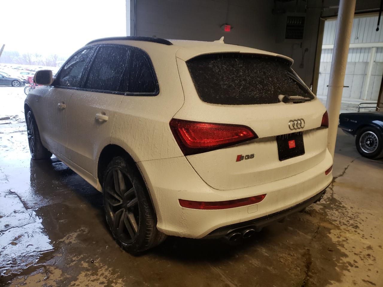 Photo 3 from auction – 2016 AUDI SQ5 PREMIU with VIN WA1CCAFP4GA010236