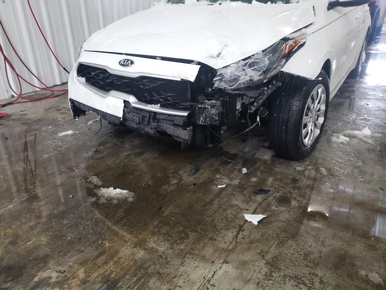 Photo 9 from auction – 2019 KIA FORTE FE with VIN 3KPF24AD6KE011043