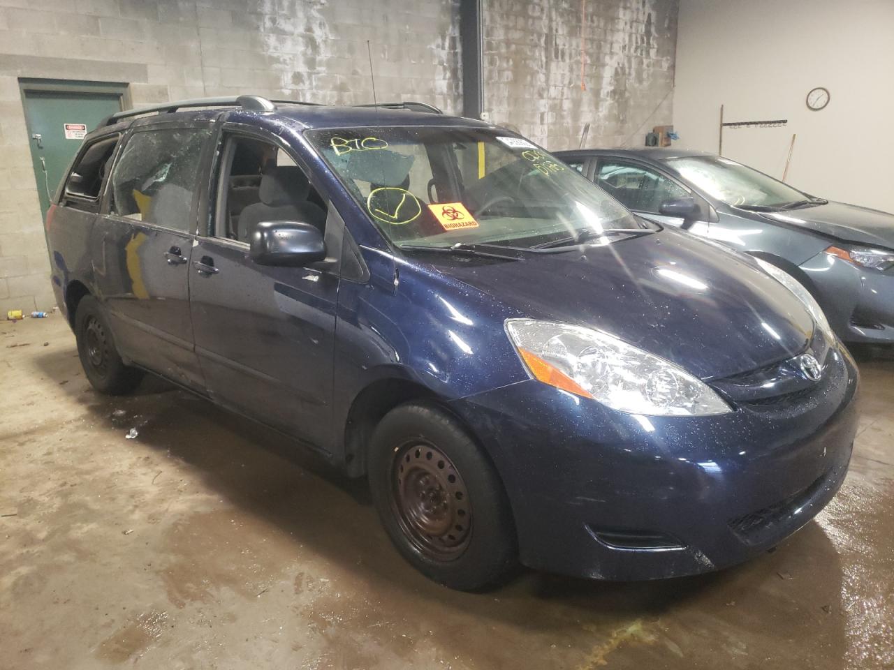 Photo 1 from auction – 2006 TOYOTA SIENNA CE with VIN 5TDZA23C16S579611
