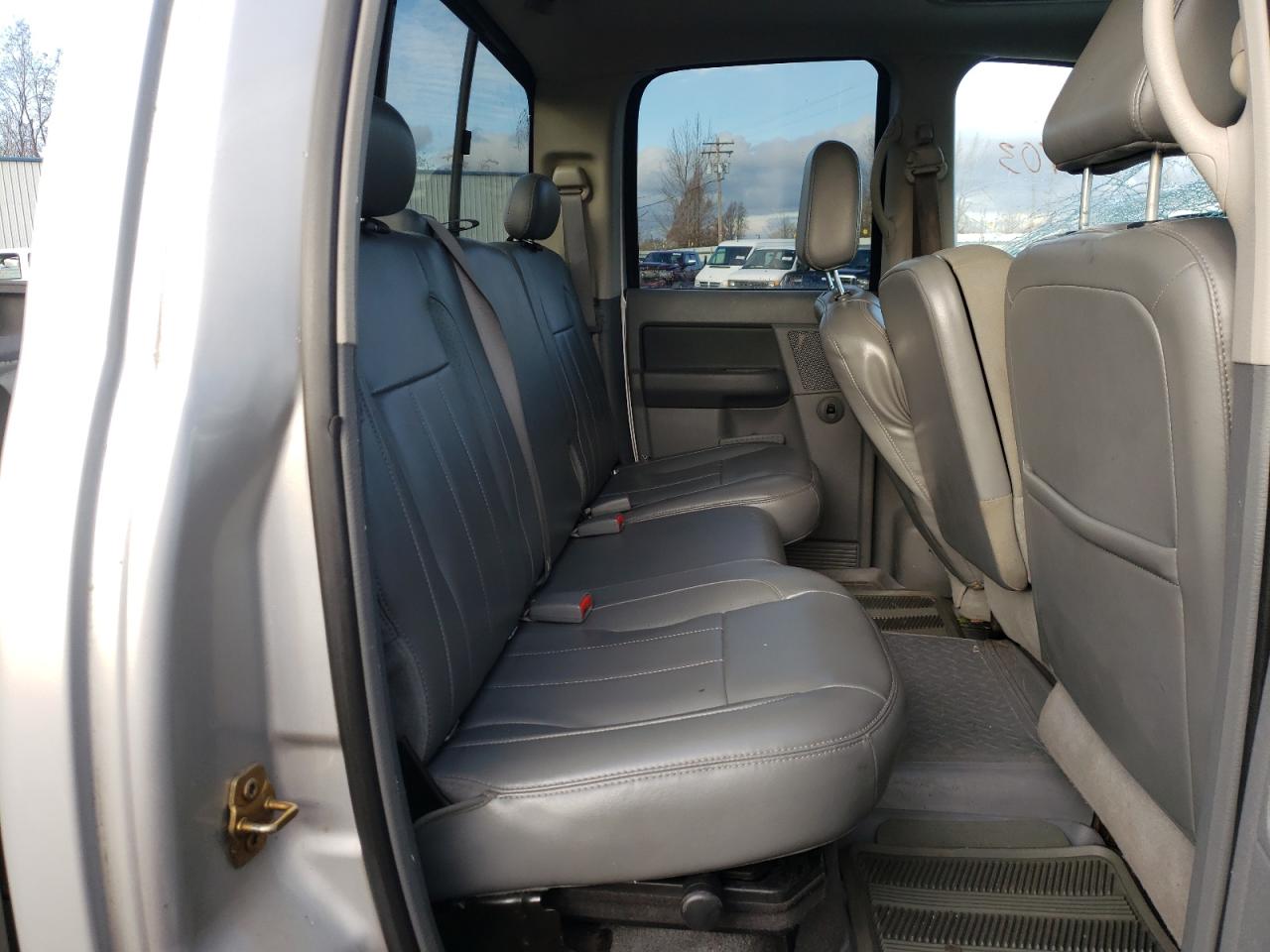 Photo 6 from auction – 2006 DODGE RAM 3500 S with VIN 3D3LX38C06G290051