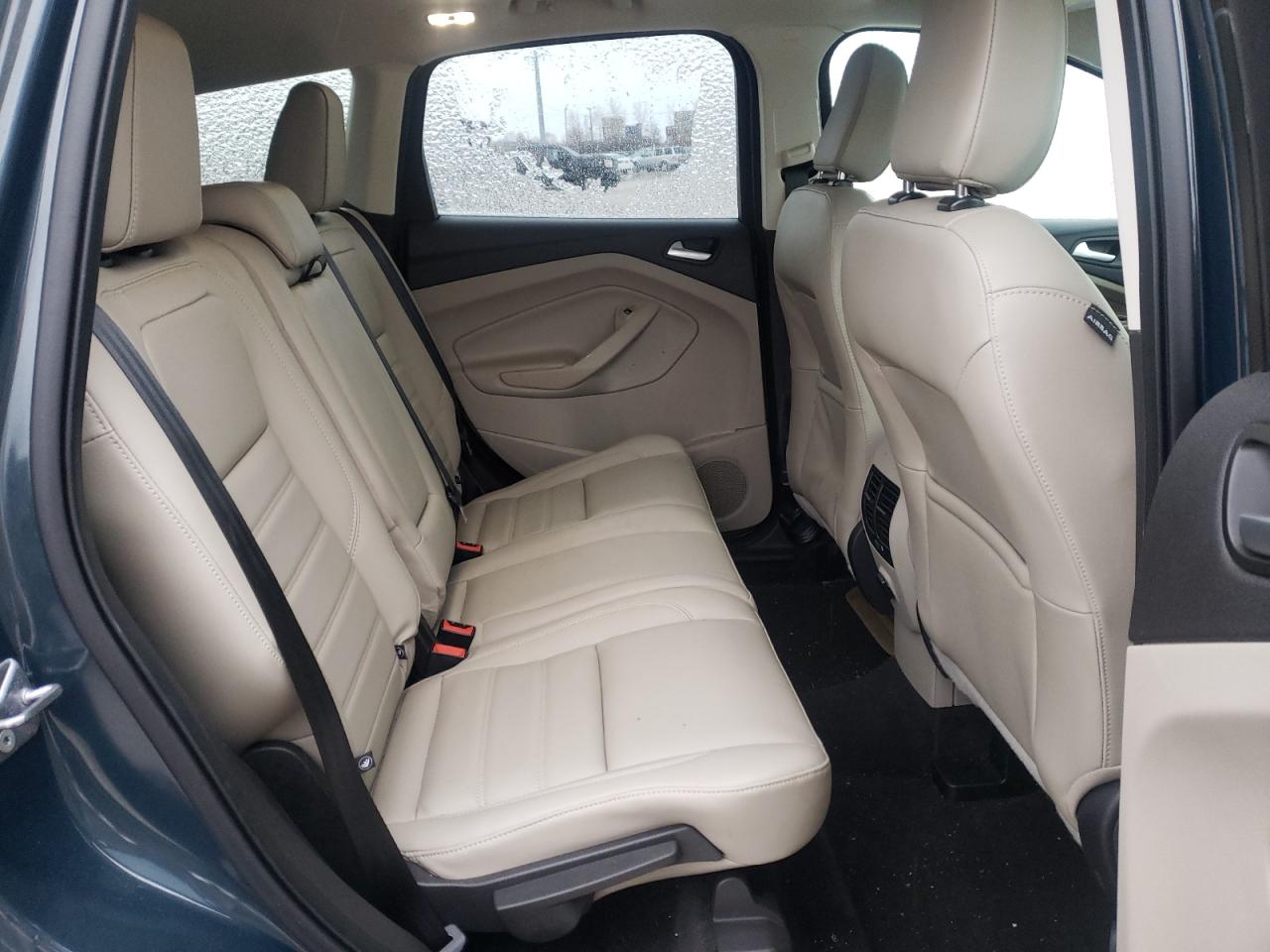 Photo 6 from auction – 2019 FORD ESCAPE SEL with VIN 1FMCU9HD2KUA26443
