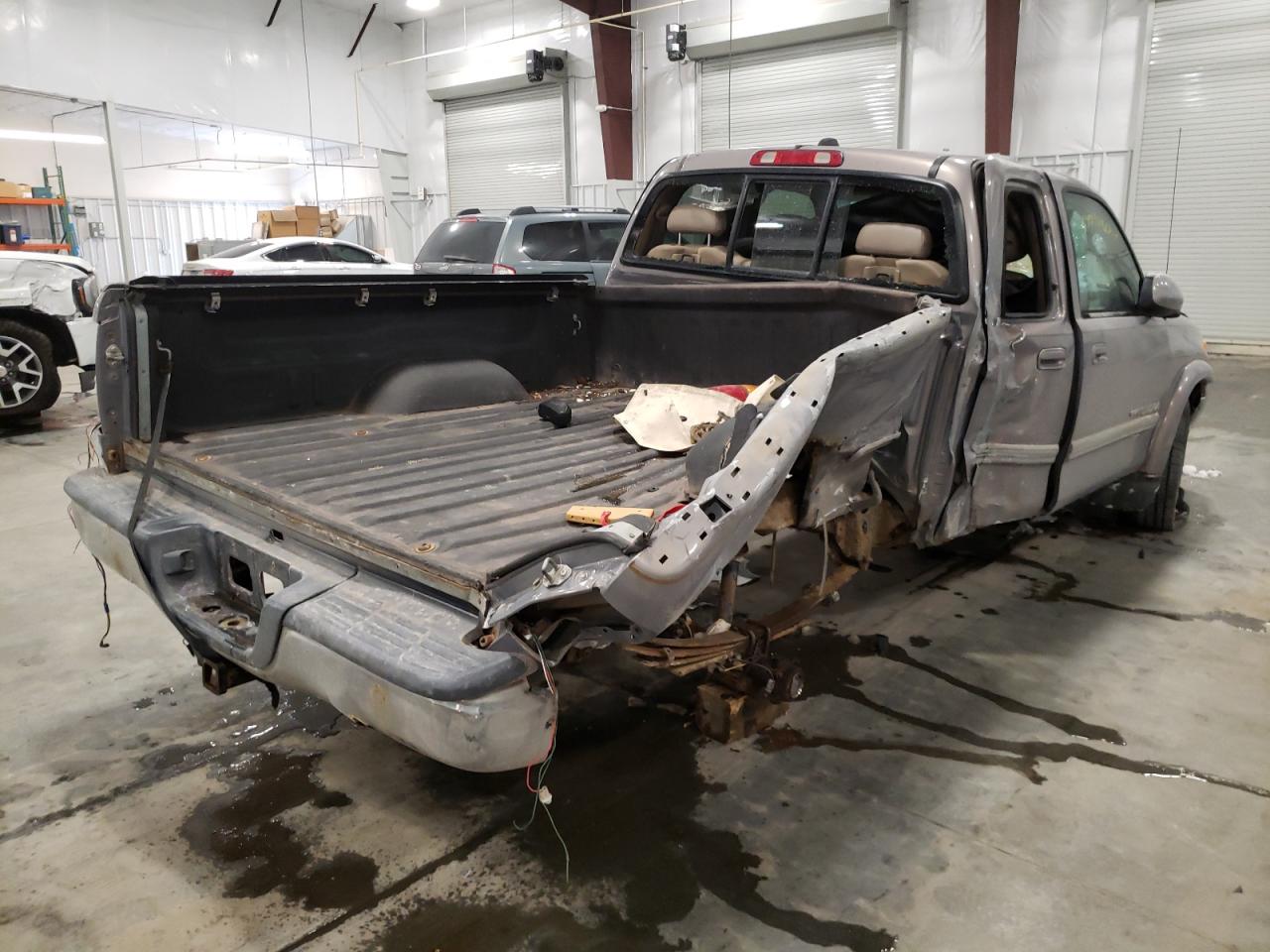 Photo 4 from auction – 2002 TOYOTA TUNDRA ACC with VIN 5TBBT48112S264518