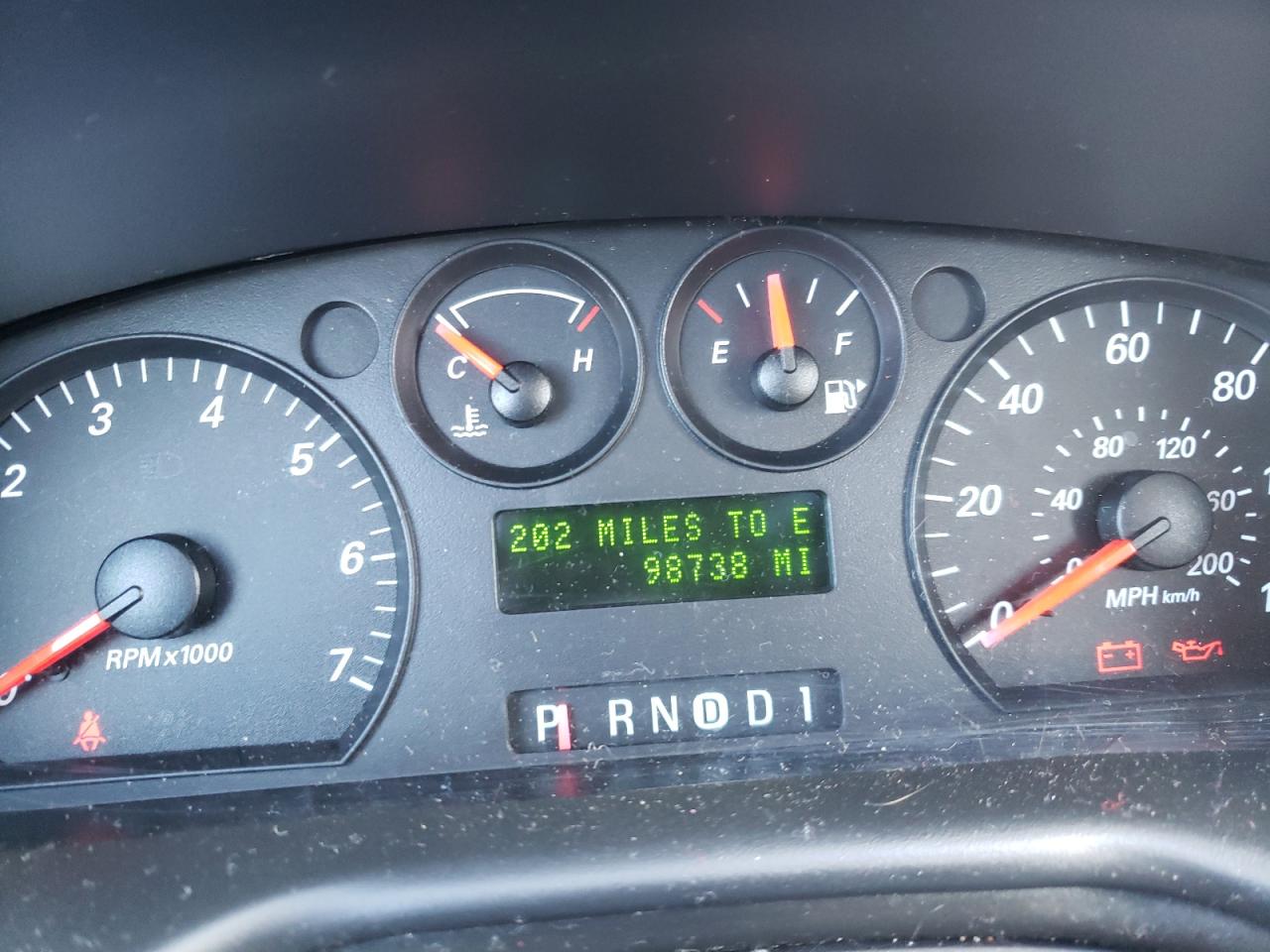 Photo 8 from auction – 2004 FORD TAURUS SES with VIN 1FAFP55UX4G138291