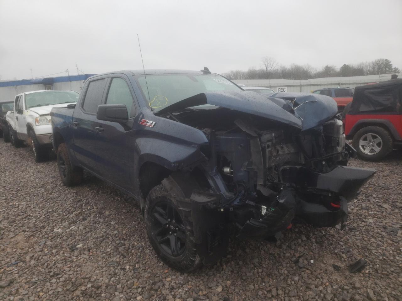 CHEVROLET SILVERADO 2019 with VIN 1GCPYFED6KZ407776 - Photo from auction