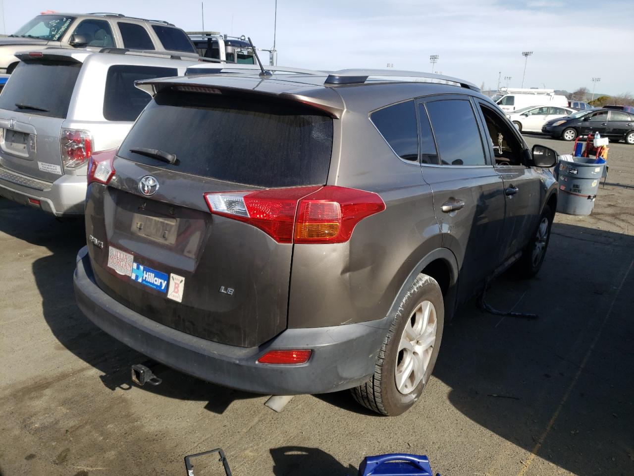 Photo 4 from auction – 2013 TOYOTA RAV4 LE with VIN JTMZFREV0DD011237