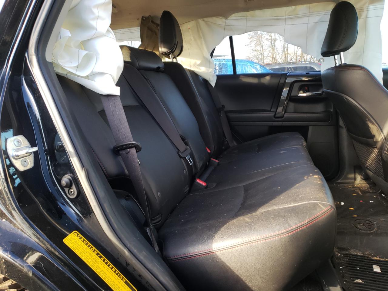 Photo 6 from auction – 2018 TOYOTA 4RUNNER SR with VIN JTEBU5JR1J5578387