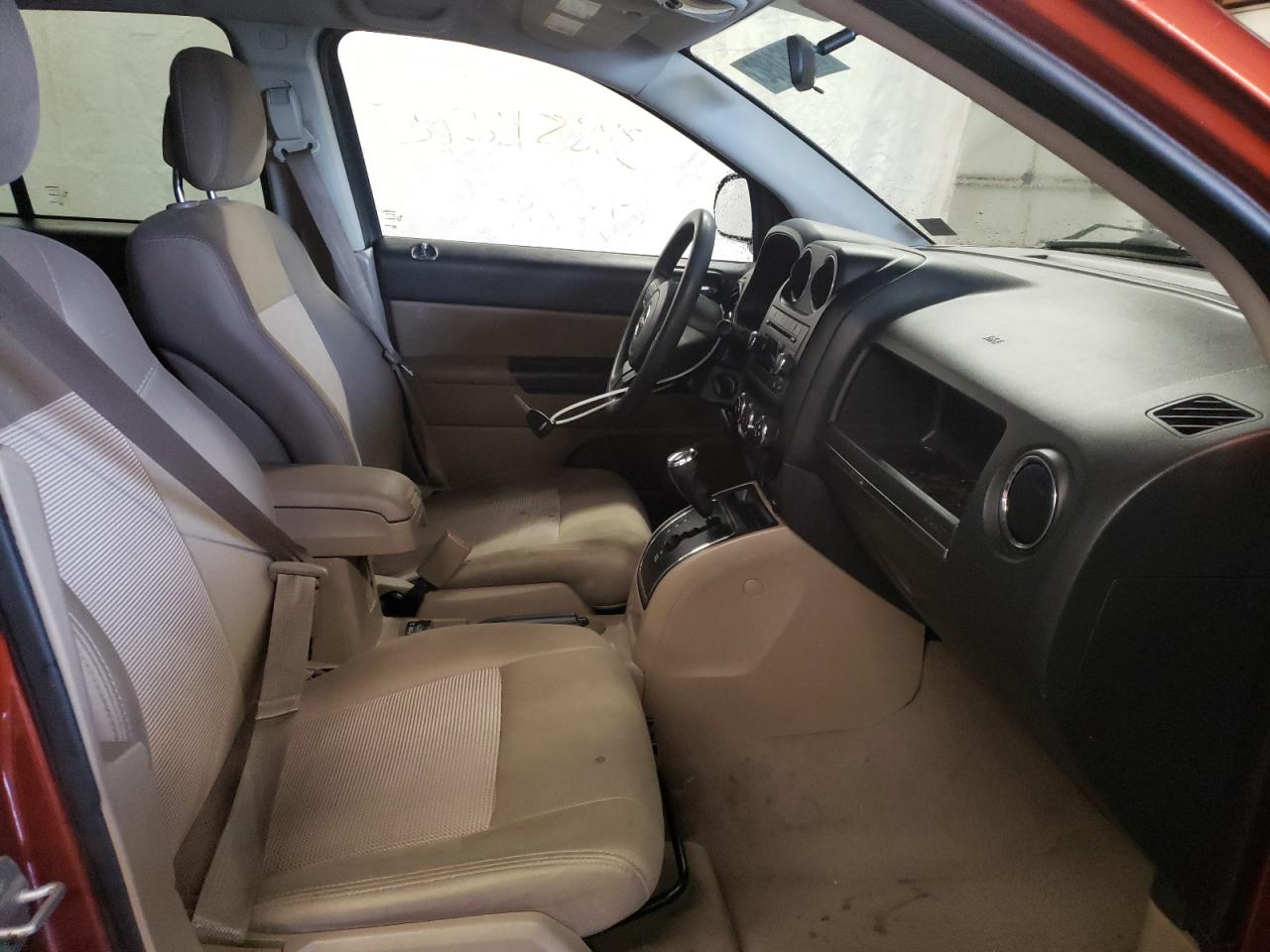 Photo 5 from auction – 2012 JEEP COMPASS SP with VIN 1C4NJDBB4CD598924