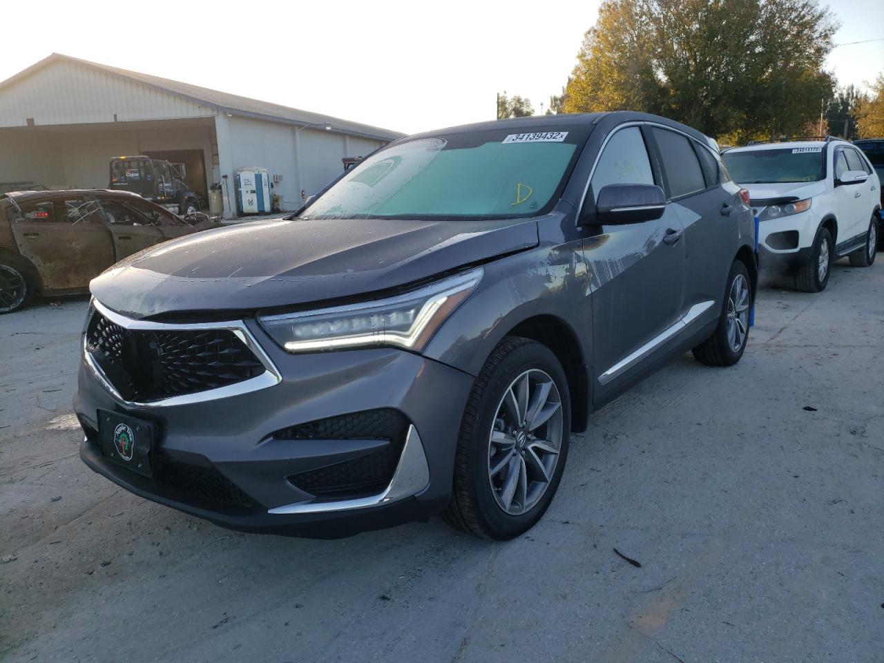 Photo 2 from auction – 2019 ACURA RDX TECHNO with VIN 5J8TC2H5XKL002597