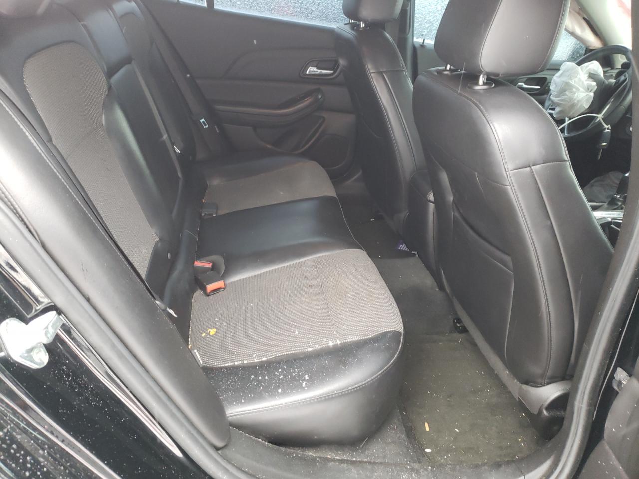 Photo 6 from auction – 2016 CHEVROLET MALIBU LIM with VIN 1G11C5SA5GU144024