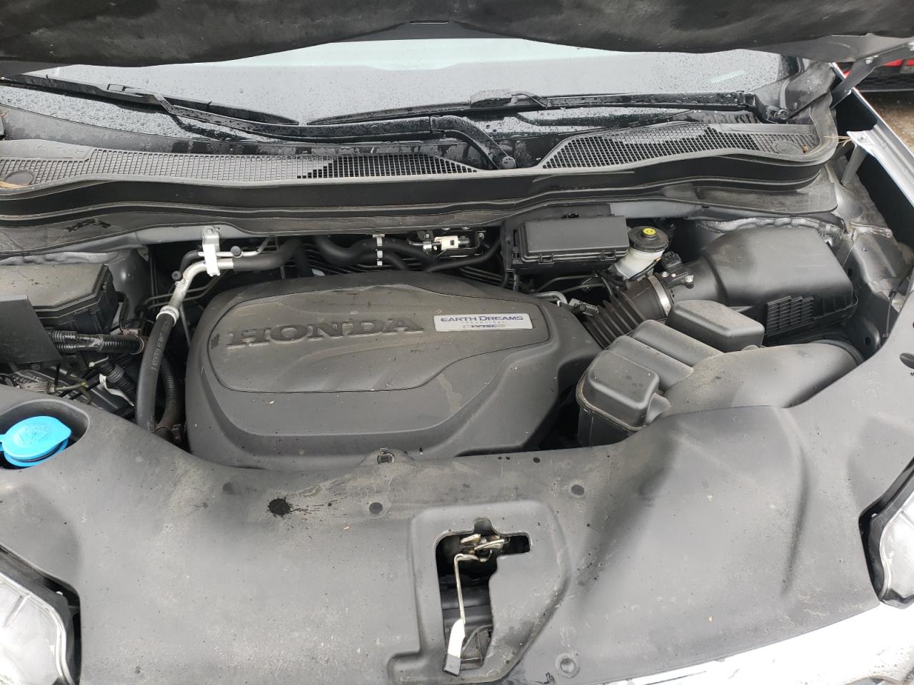 Photo 7 from auction – 2019 HONDA RIDGELINE with VIN 5FPYK3F73KB004560