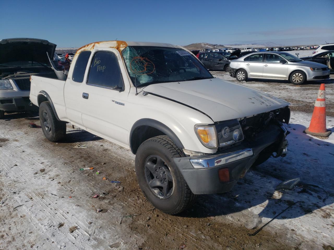 Photo 1 from auction – 2000 TOYOTA TACOMA XTR with VIN 4TAWN72N9YZ623360
