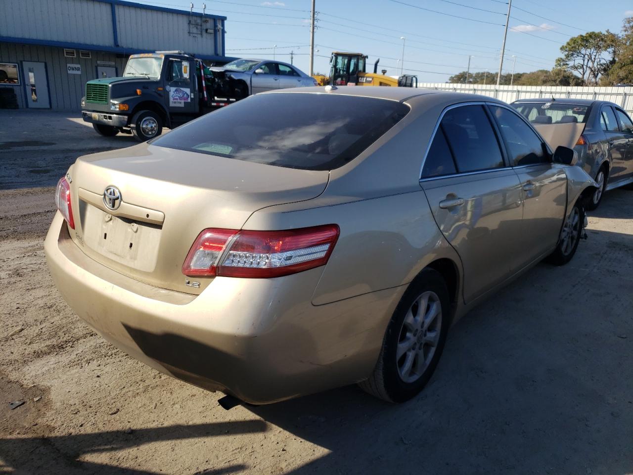 Photo 4 from auction – 2011 TOYOTA CAMRY BASE with VIN 4T1BF3EK9BU694407