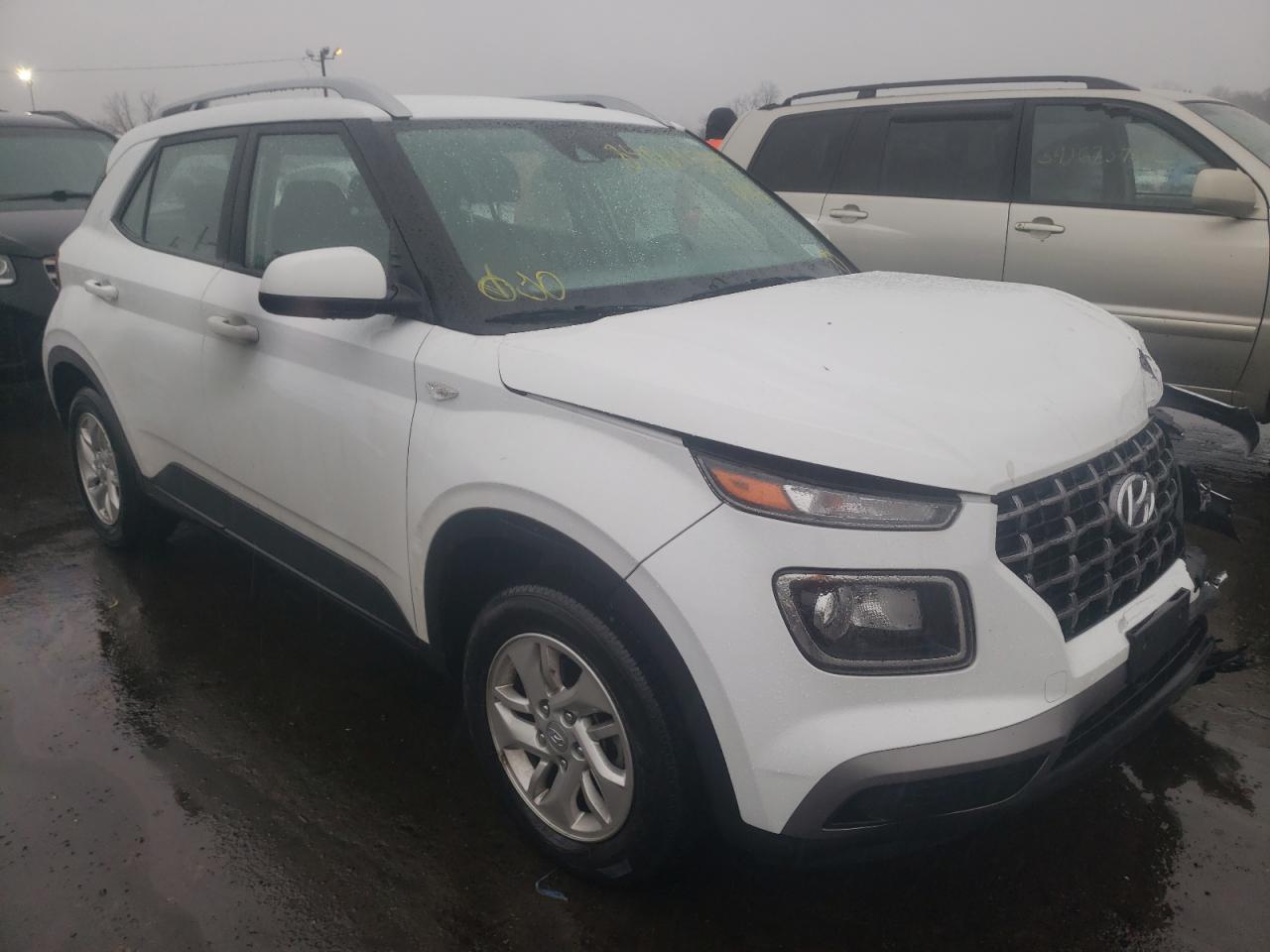HYUNDAI VENUE SEL 2020 with VIN KMHRC8A34LU016345 - Photo from auction