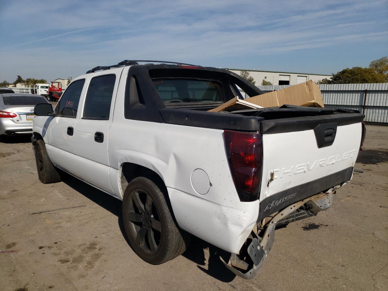 Photo 3 from auction – 2006 CHEVROLET AVALANCHE with VIN 3GNEC12Z76G130657