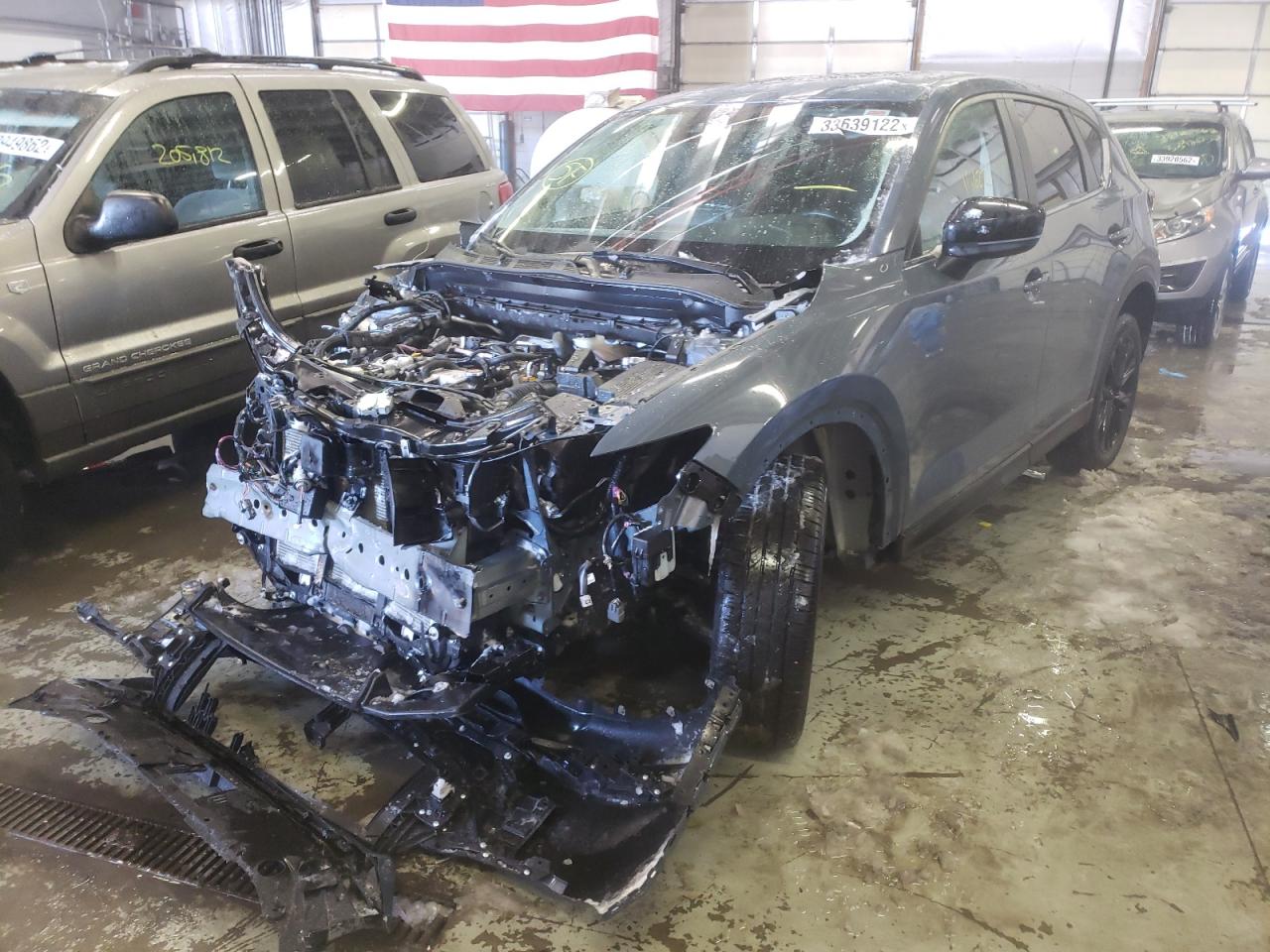 Photo 2 from auction – 2021 MAZDA CX-5 TOURI with VIN JM3KFBCY1M0415913