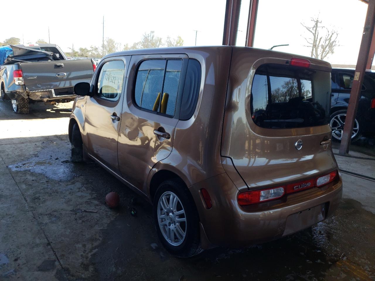 Photo 3 from auction – 2011 NISSAN CUBE BASE with VIN JN8AZ2KR8BT214287