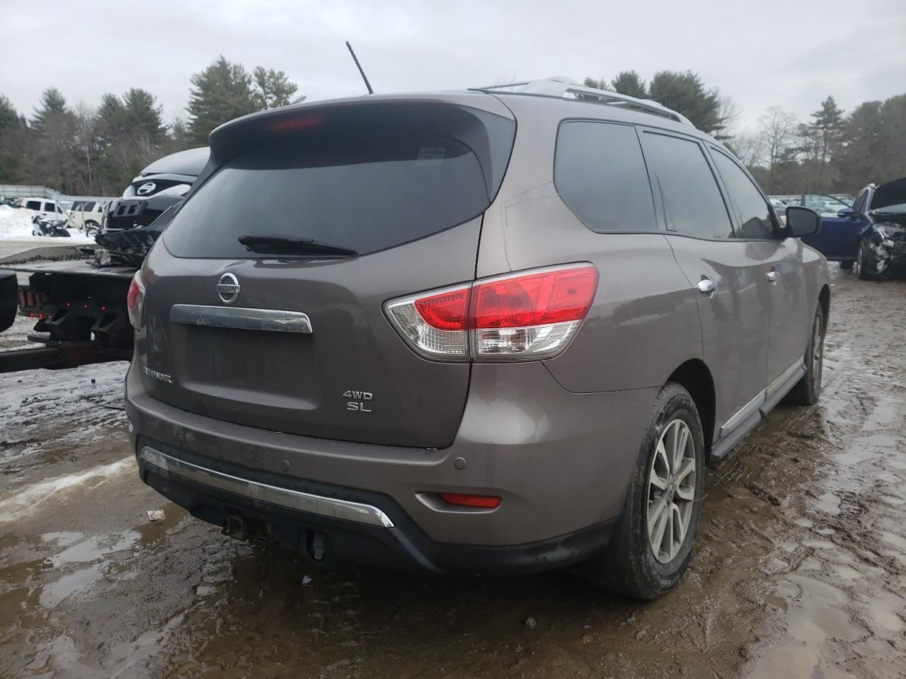 Photo 4 from auction – 2013 NISSAN PATHFINDER with VIN 5N1AR2MM4DC657709