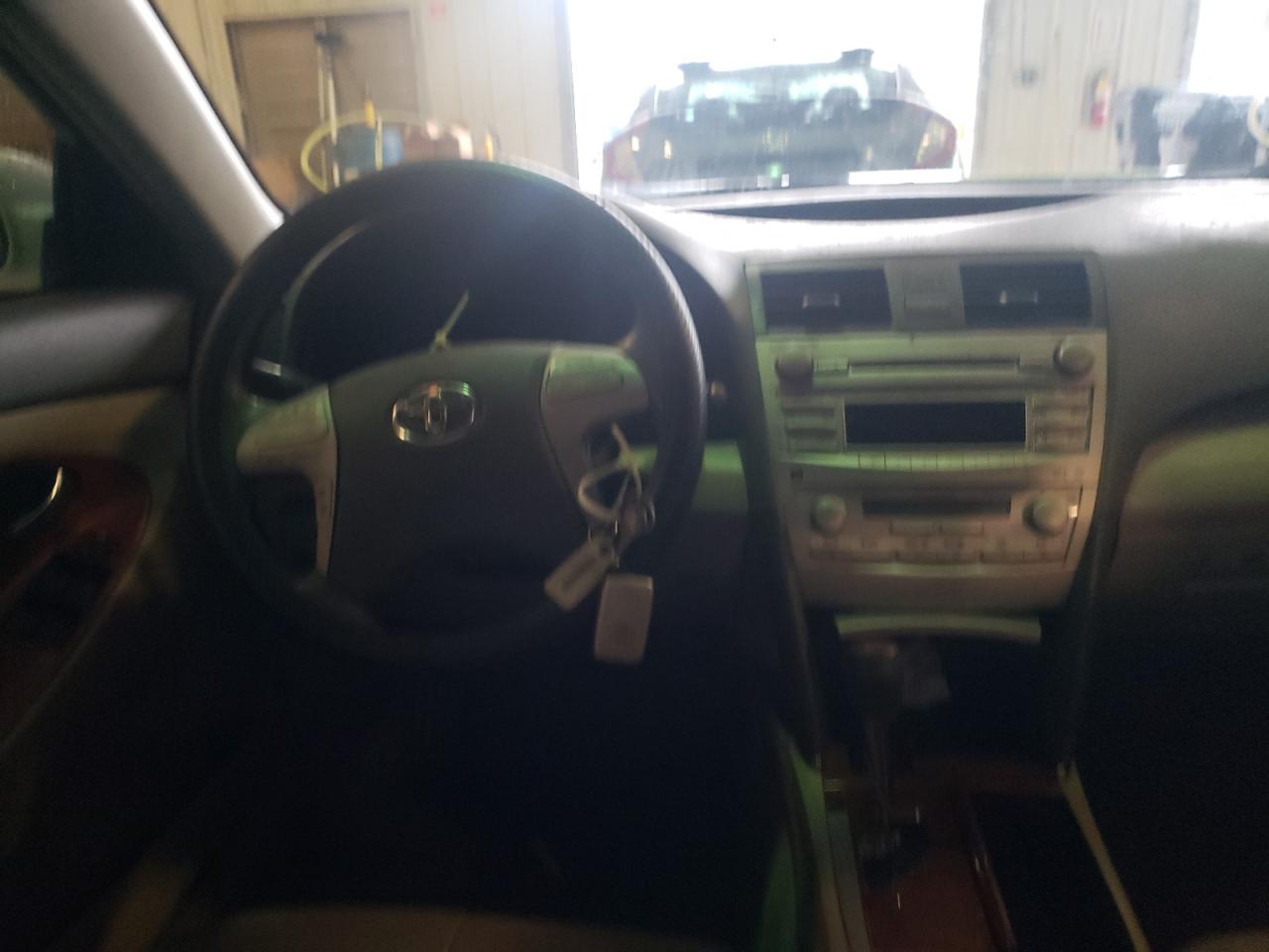 Photo 9 from auction – 2010 TOYOTA CAMRY BASE with VIN 4T4BF3EK5AR046454