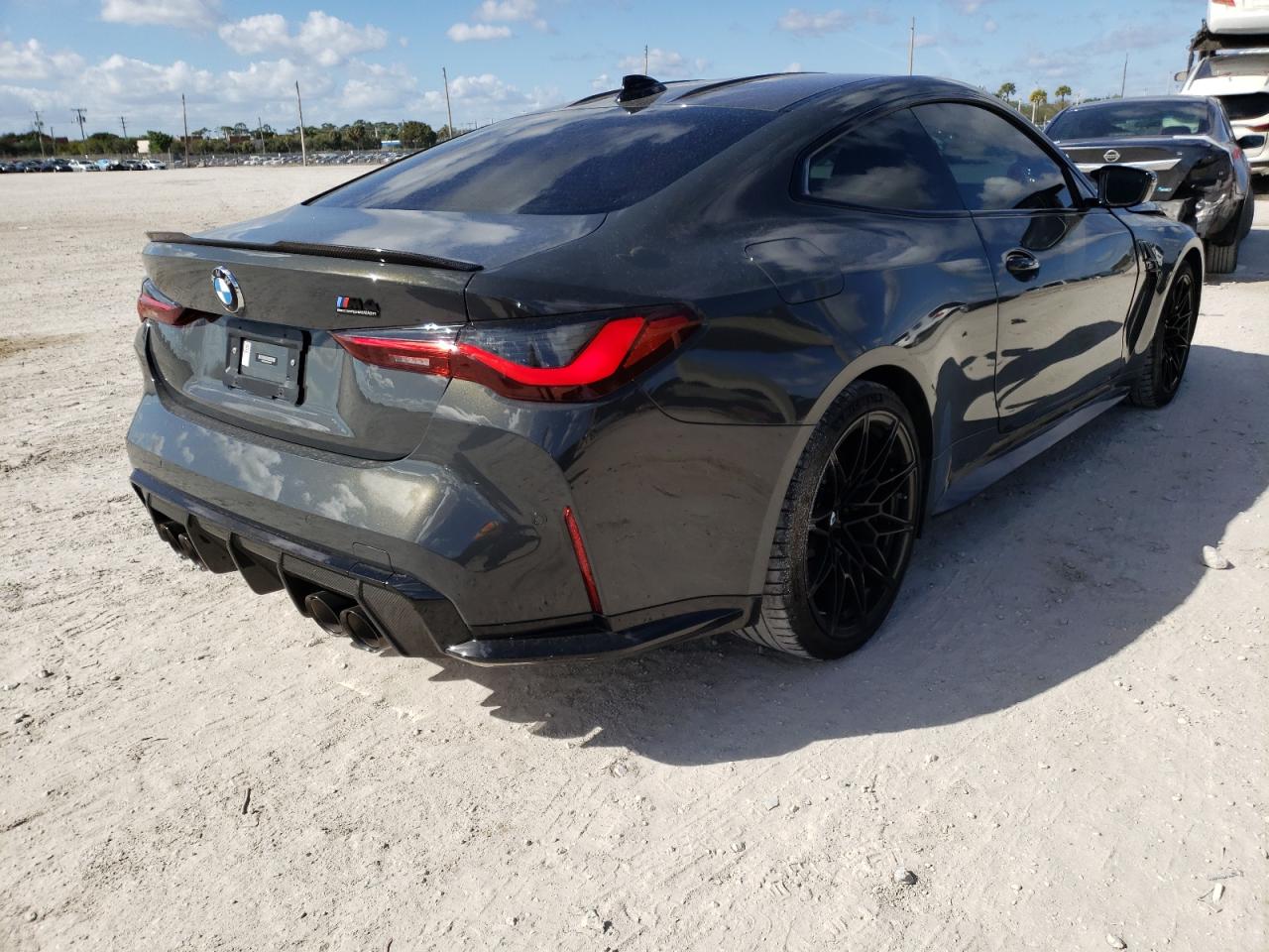 Photo 4 from auction – 2021 BMW M4 COMPETI with VIN WBS33AZ06MCG48679
