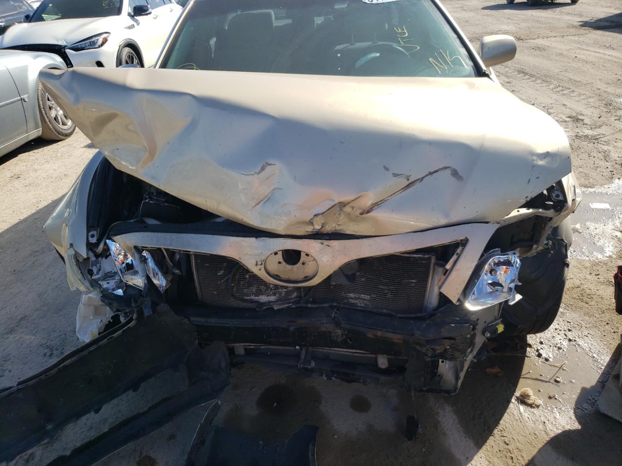 Photo 7 from auction – 2011 TOYOTA CAMRY BASE with VIN 4T1BF3EK9BU694407