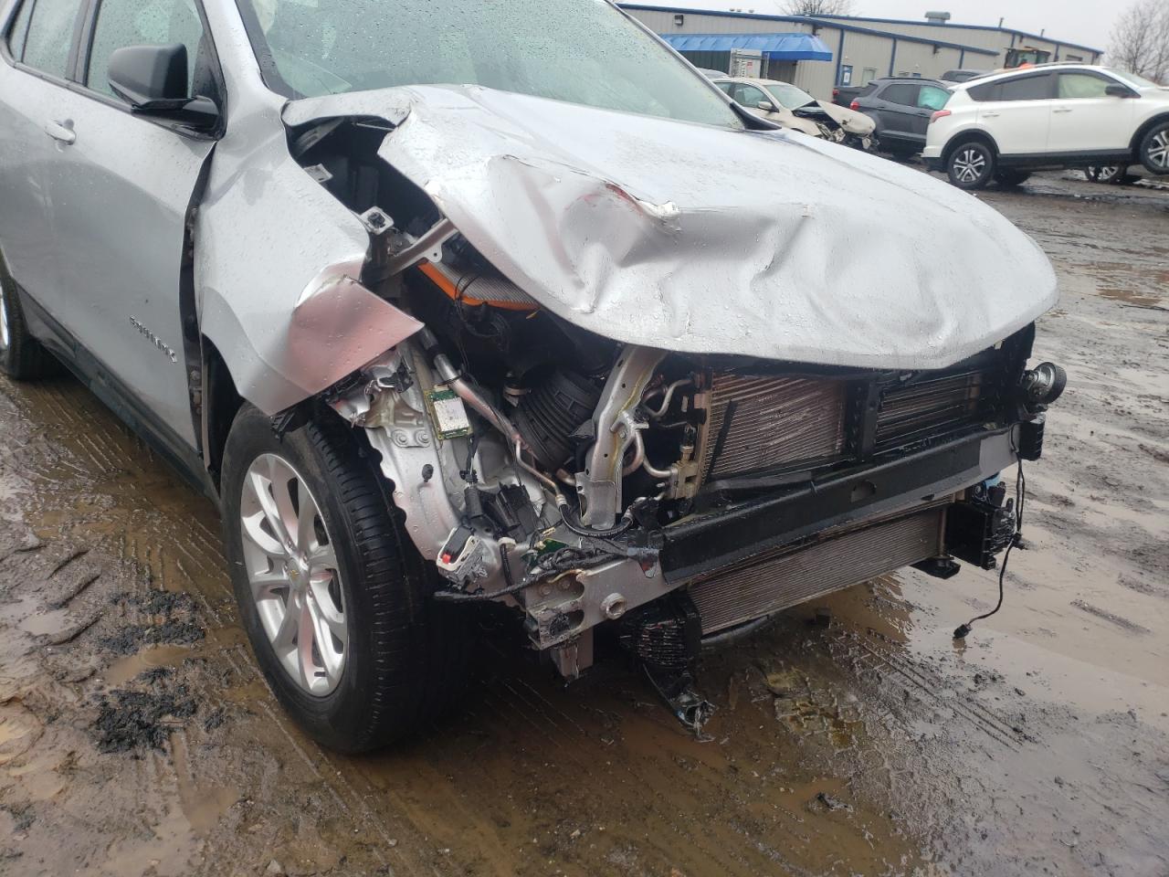 Photo 9 from auction – 2020 CHEVROLET EQUINOX LS with VIN 2GNAXHEV3L6162677