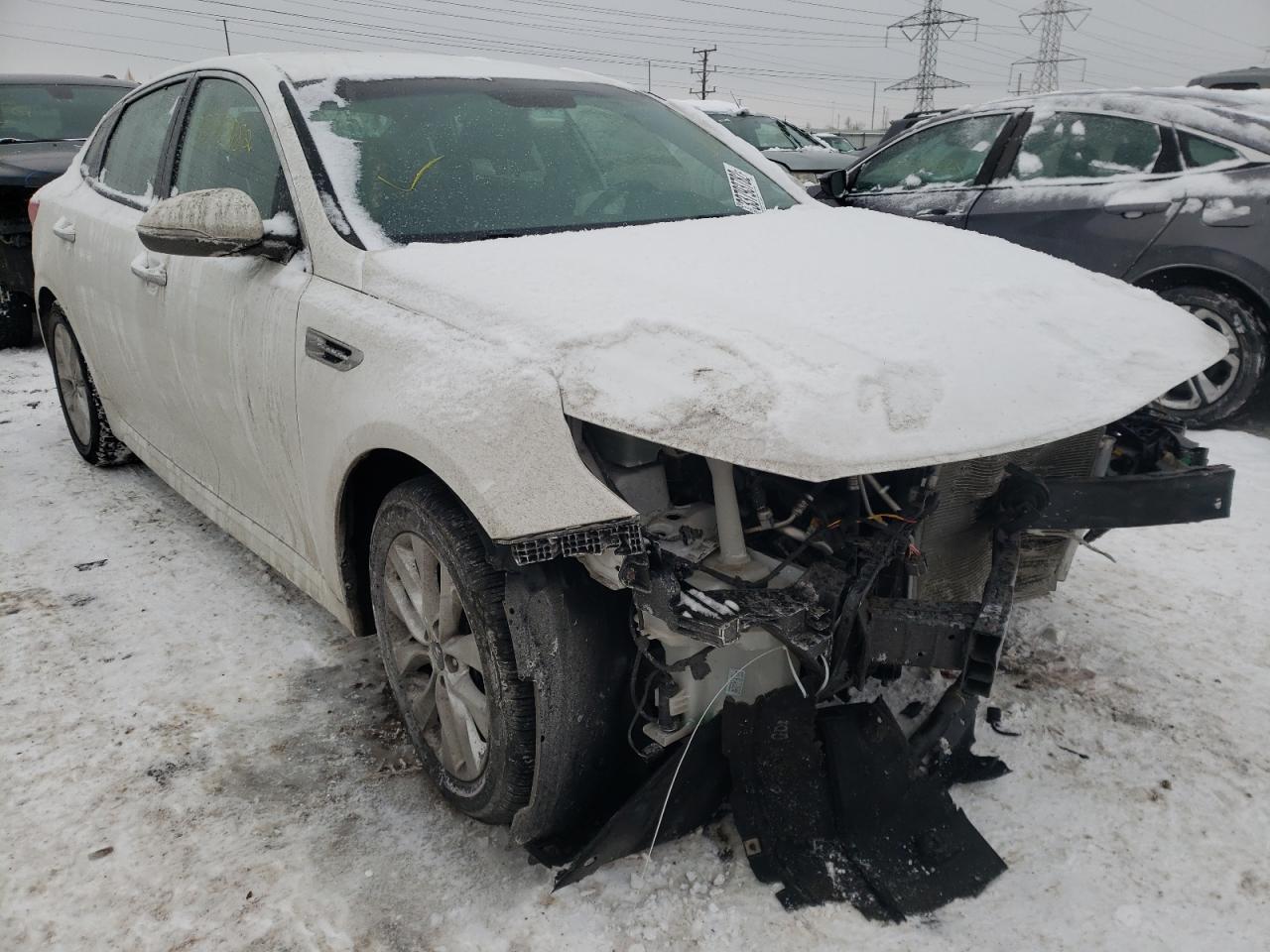 KIA OPTIMA EX 2016 with VIN 5XXGU4L35GG064740 - Photo from auction