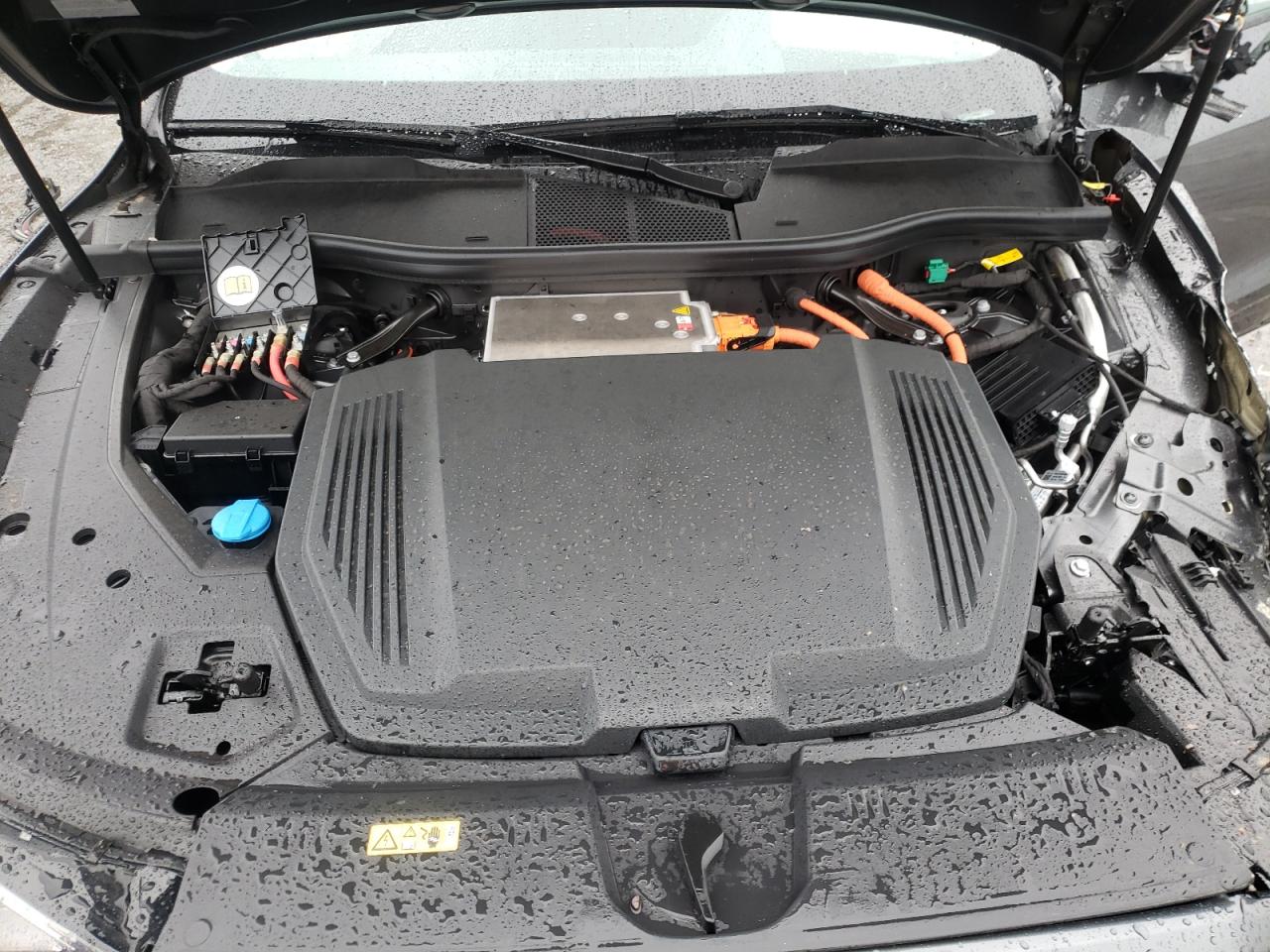 Photo 7 from auction – 2021 AUDI E-TRON SPO with VIN WA13ABGE1MB041023