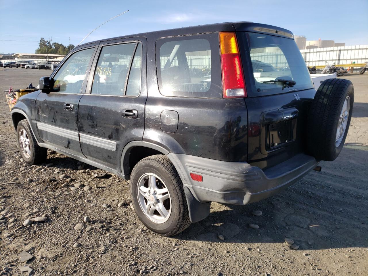 Photo 3 from auction – 1998 HONDA CR-V EX with VIN JHLRD1869WC104538