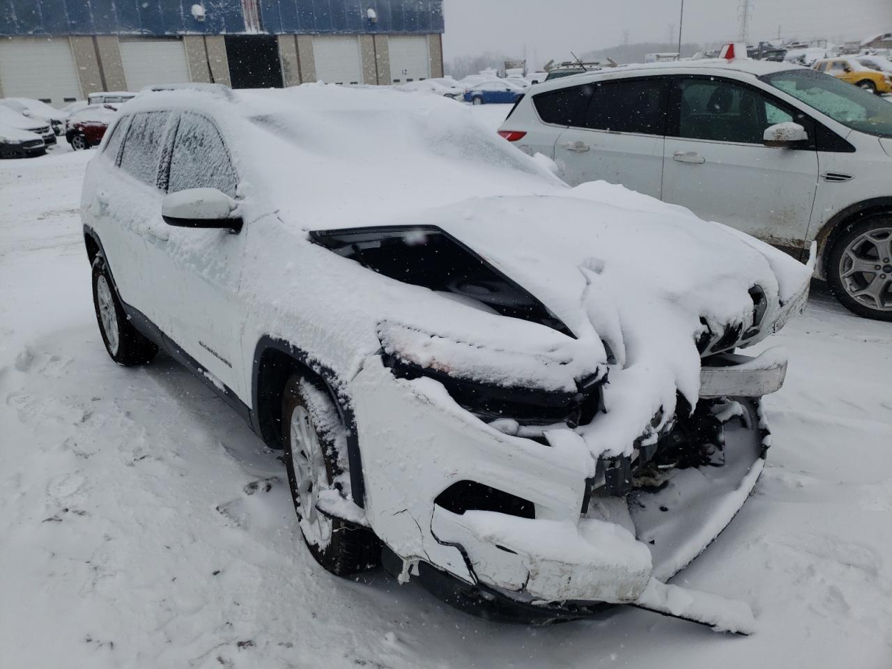 JEEP CHEROKEE L 2015 with VIN 1C4PJMCS1FW749864 - Photo from auction