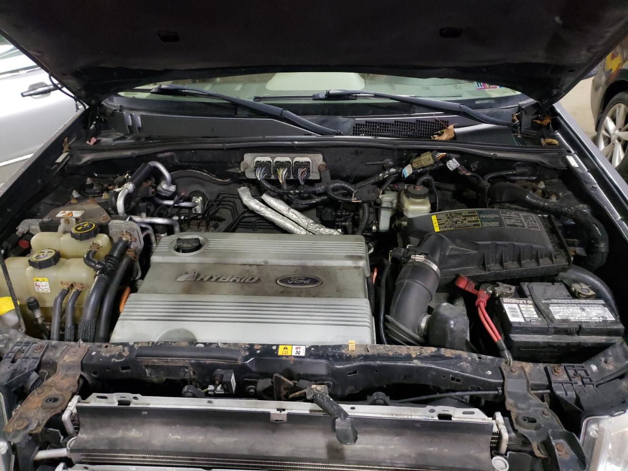 Photo 7 from auction – 2008 FORD ESCAPE HEV with VIN 1FMCU59H88KA75399