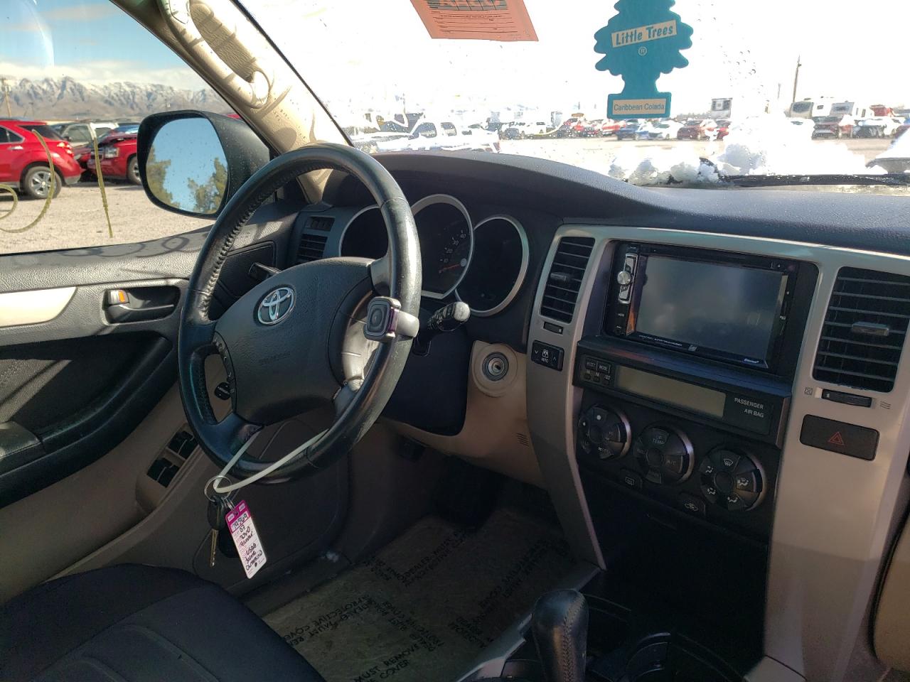 Photo 9 from auction – 2007 TOYOTA 4RUNNER SR with VIN JTEZU14R278091127