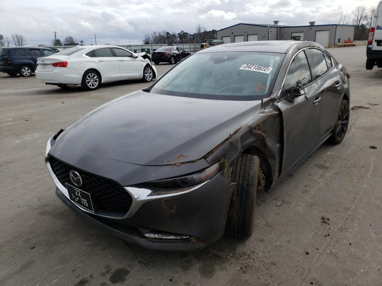 Photo 2 from auction – 2021 MAZDA 3 PREMIUM with VIN JM1BPBEY0M1334866