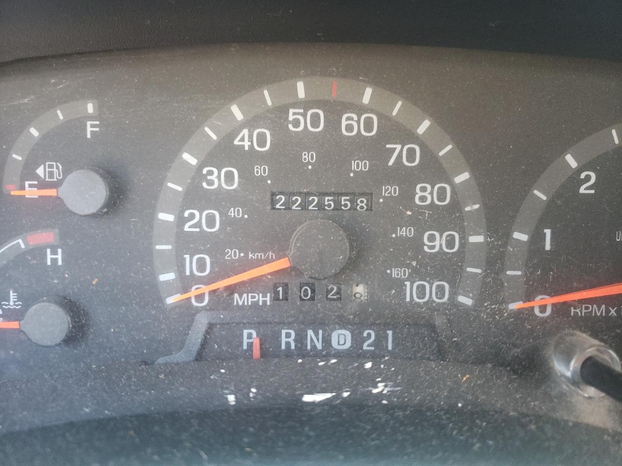 Photo 8 from auction – 1997 FORD F150 with VIN 1FTDX1763VNA57770