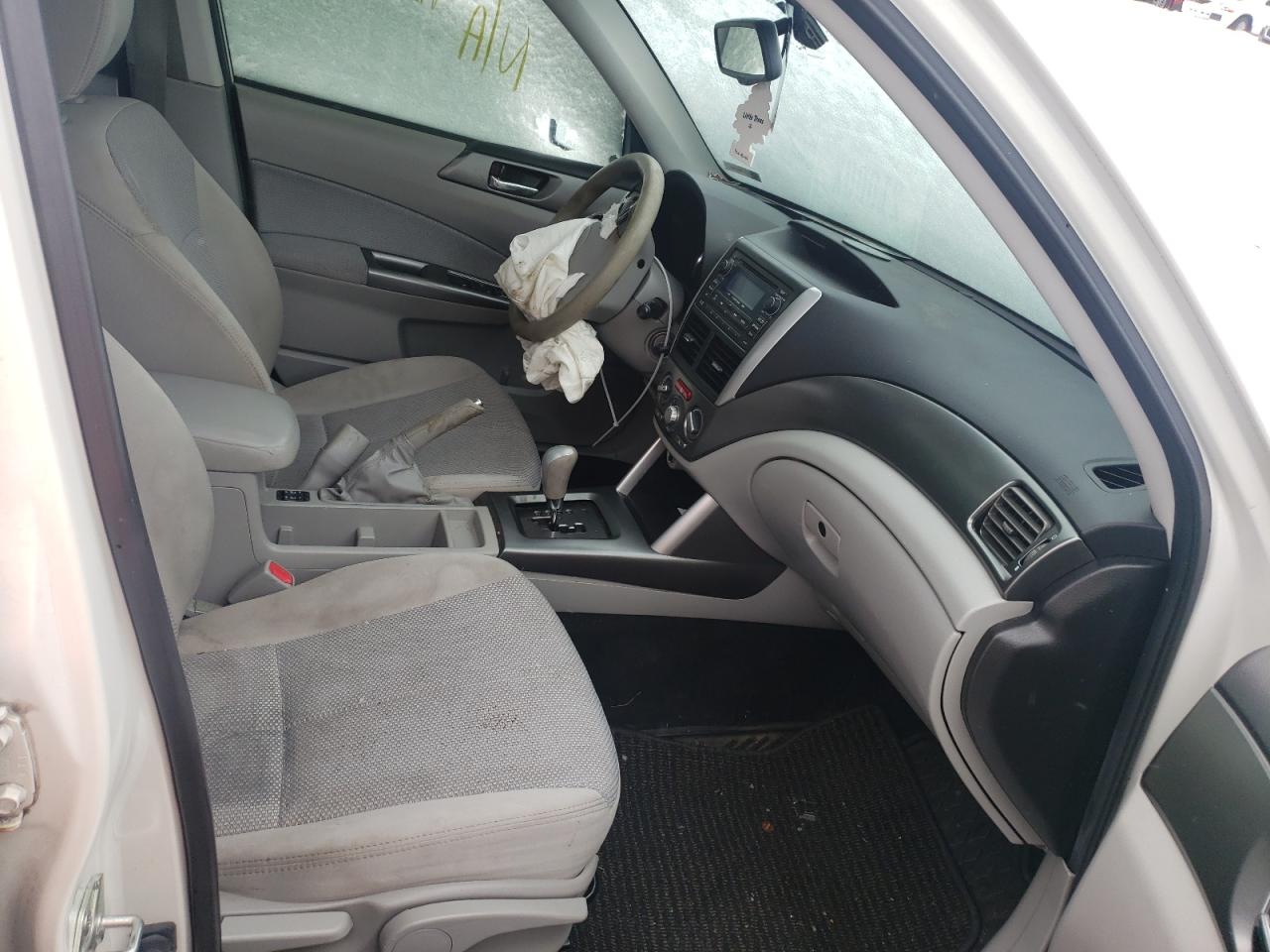 Photo 5 from auction – 2012 SUBARU FORESTER 2 with VIN JF2SHADC9CH410136
