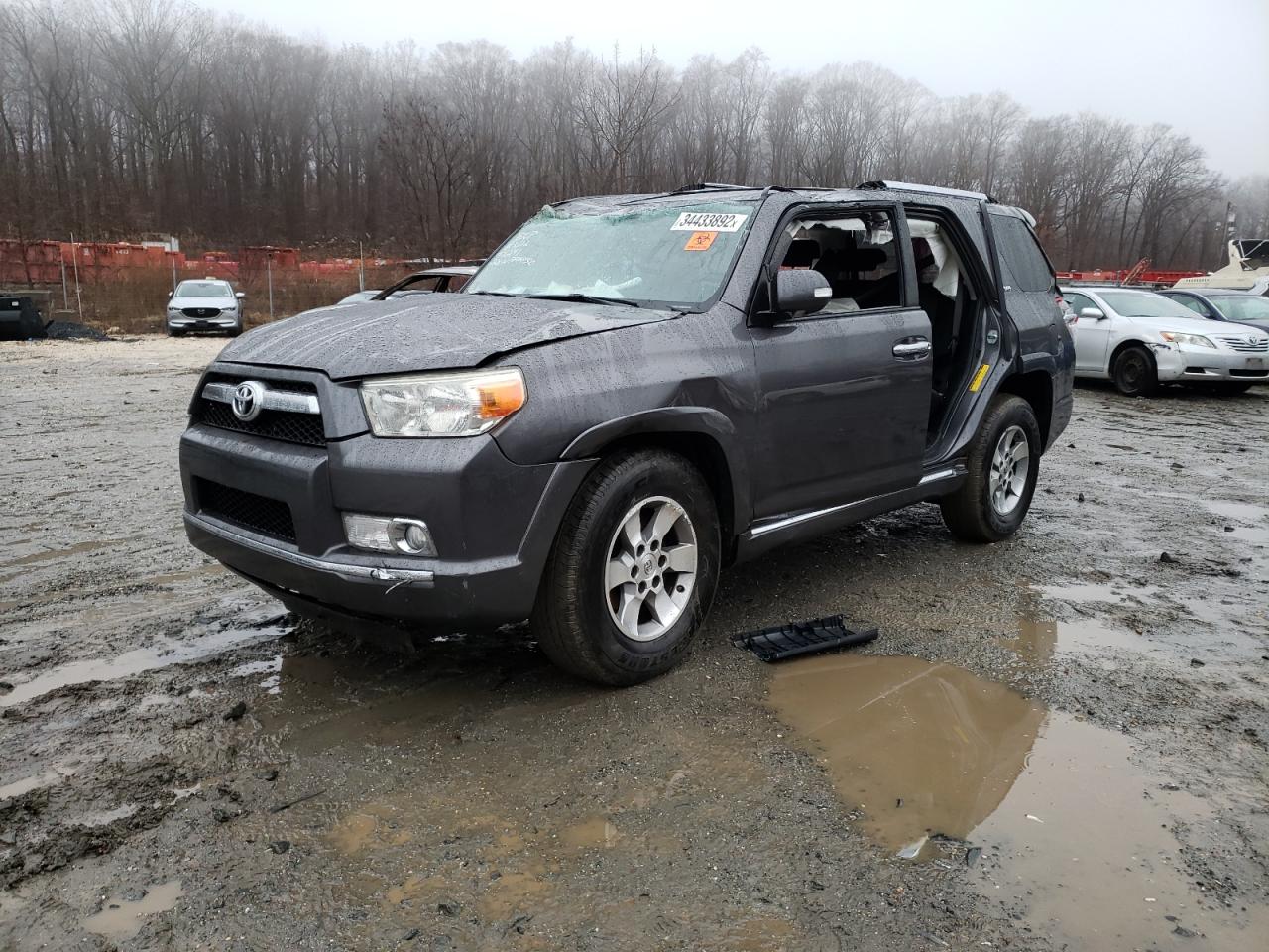 Photo 2 from auction – 2010 TOYOTA 4RUNNER SR with VIN JTEBU5JR8A5018317