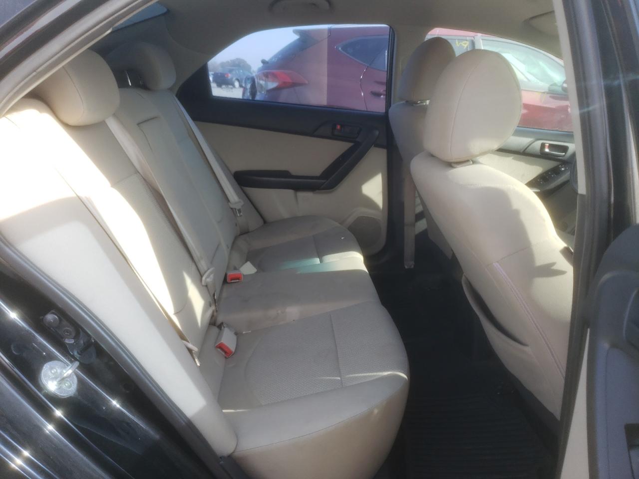 Photo 6 from auction – 2010 KIA FORTE EX with VIN KNAFU4A21A5187224