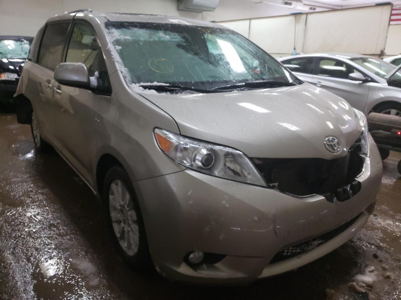 Photo 1 from auction – 2016 TOYOTA SIENNA XLE with VIN 5TDDK3DC3GS134316