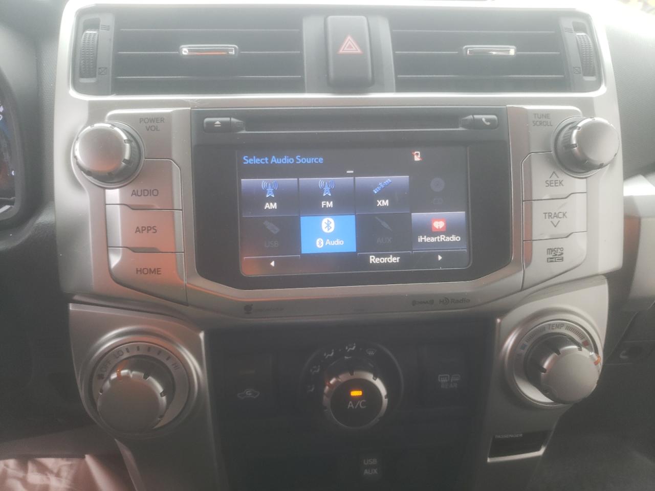 Photo 9 from auction – 2017 TOYOTA 4RUNNER SR with VIN JTEZU5JR3H5162589